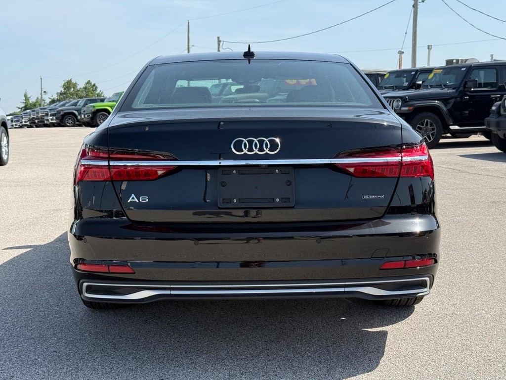Audi A6 Sedan Vehicle Full-screen Gallery Image 04