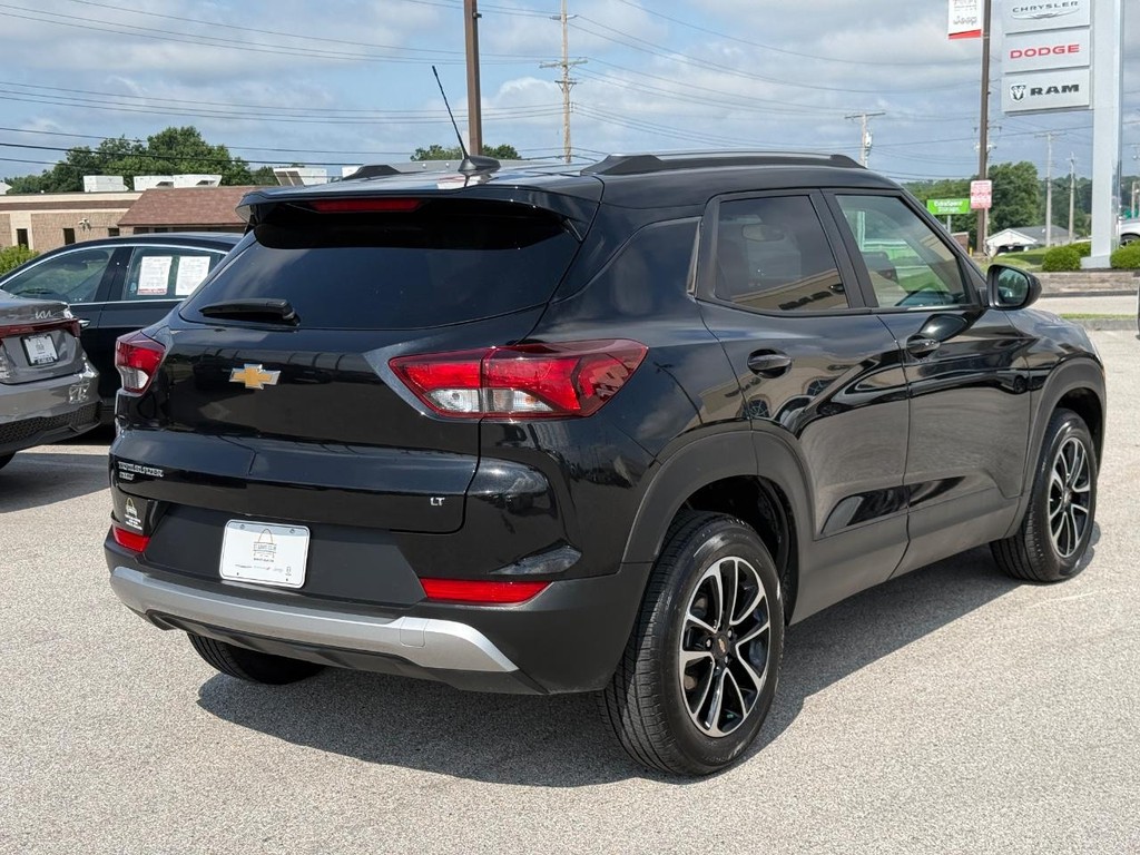Chevrolet TrailBlazer Vehicle Full-screen Gallery Image 03