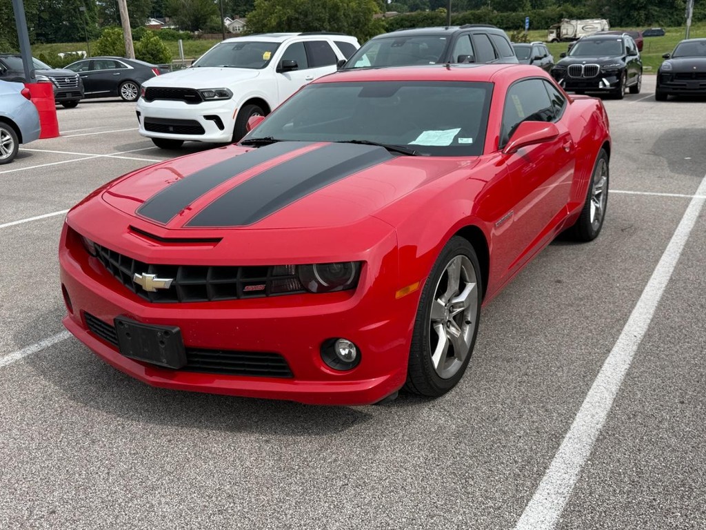 Chevrolet Camaro Vehicle Full-screen Gallery Image 01
