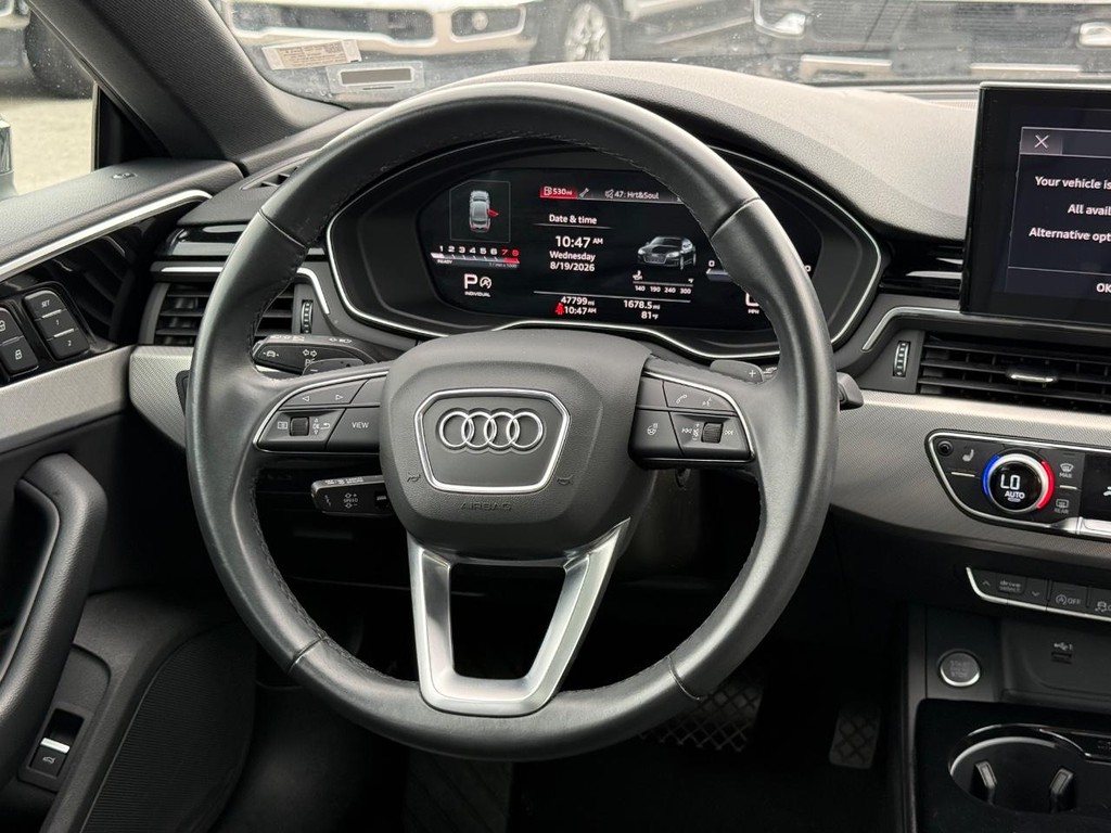 Audi A5 Sportback Vehicle Full-screen Gallery Image 12