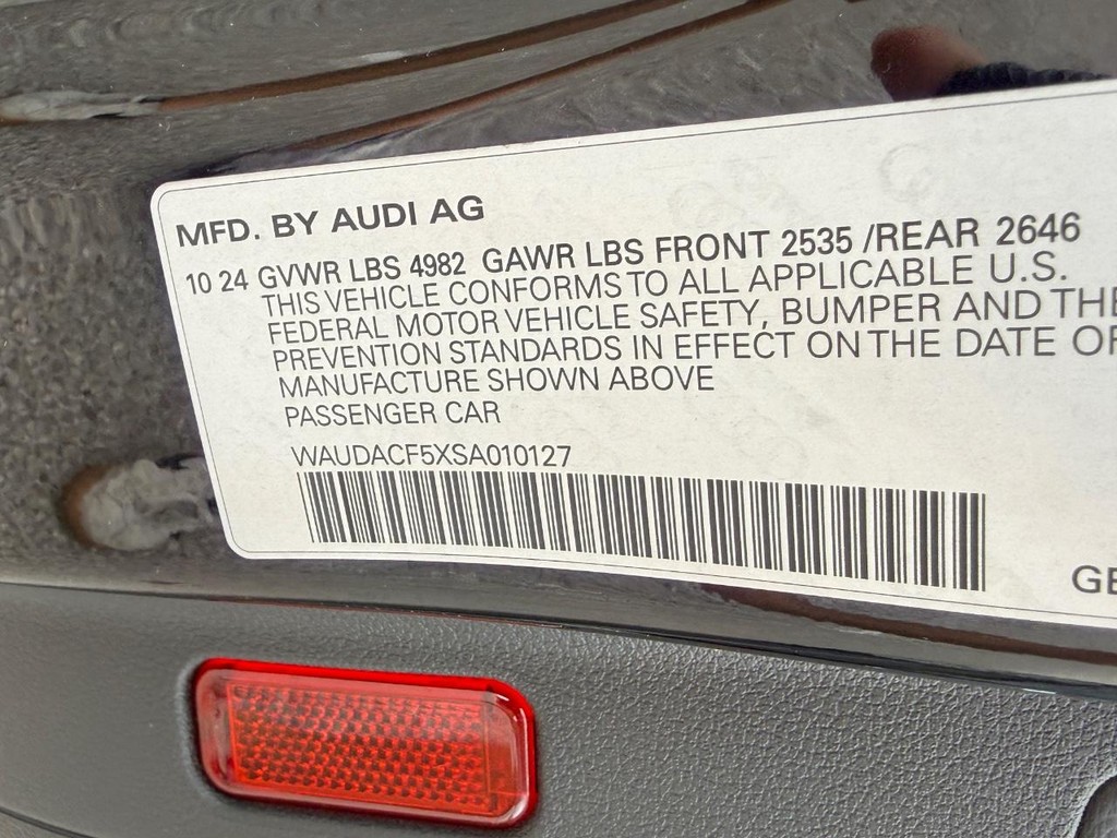 Audi A5 Sportback Vehicle Full-screen Gallery Image 24