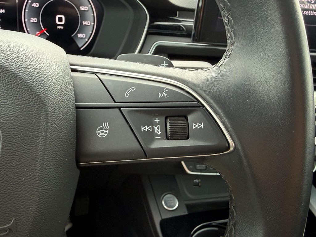 Audi A5 Sportback Vehicle Full-screen Gallery Image 19