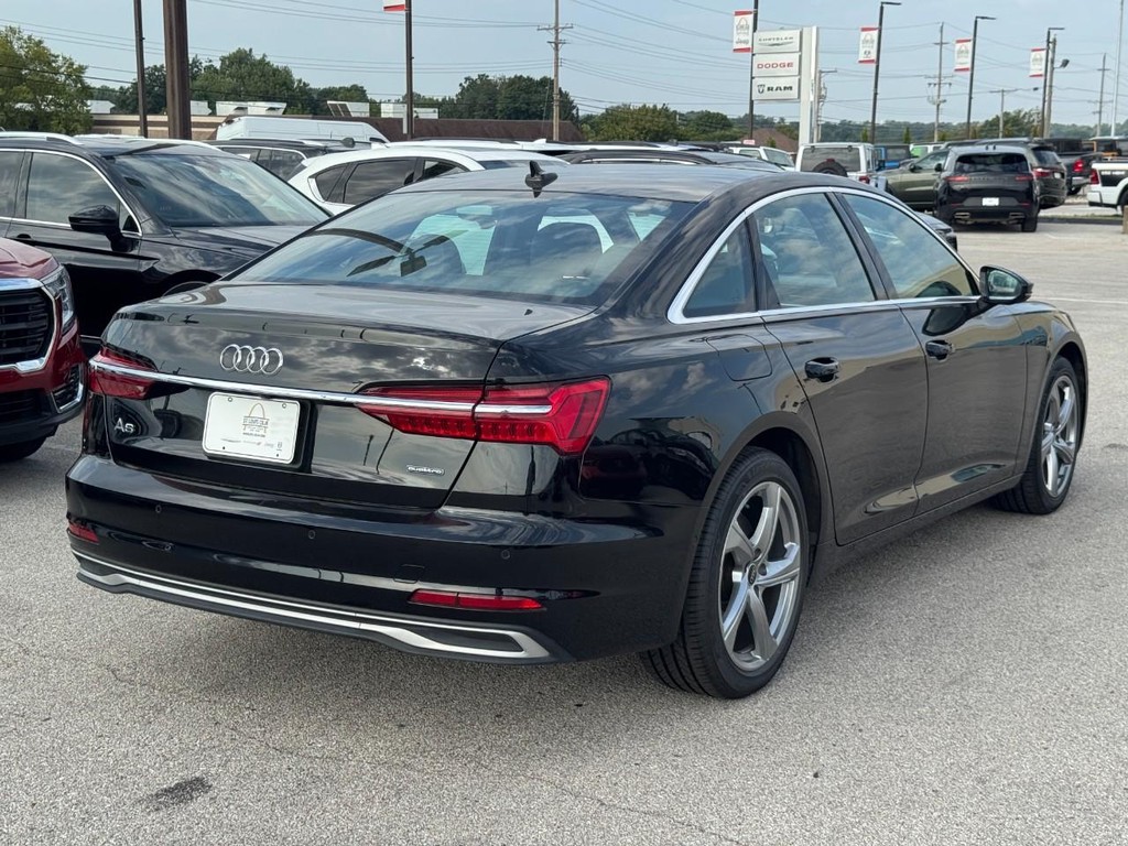 Audi A6 Sedan Vehicle Full-screen Gallery Image 03