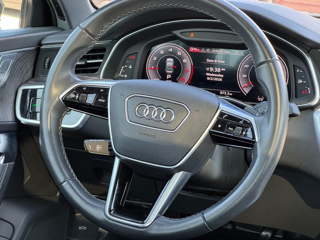 Audi A6 Sedan Vehicle Full-screen Gallery Image 13