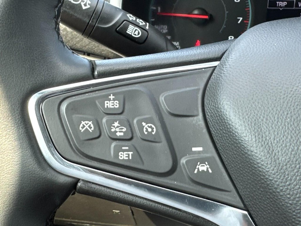 Chevrolet Malibu Vehicle Full-screen Gallery Image 17