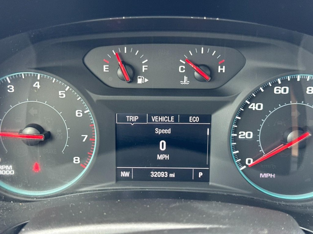 Chevrolet Malibu Vehicle Full-screen Gallery Image 19