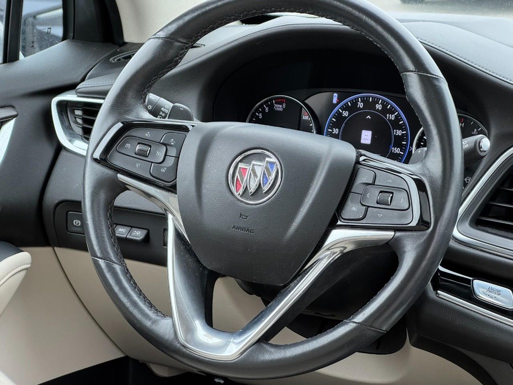Buick Enclave Vehicle Full-screen Gallery Image 13