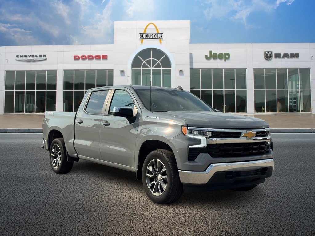 Chevrolet Silverado 1500 Vehicle Full-screen Gallery Image 01
