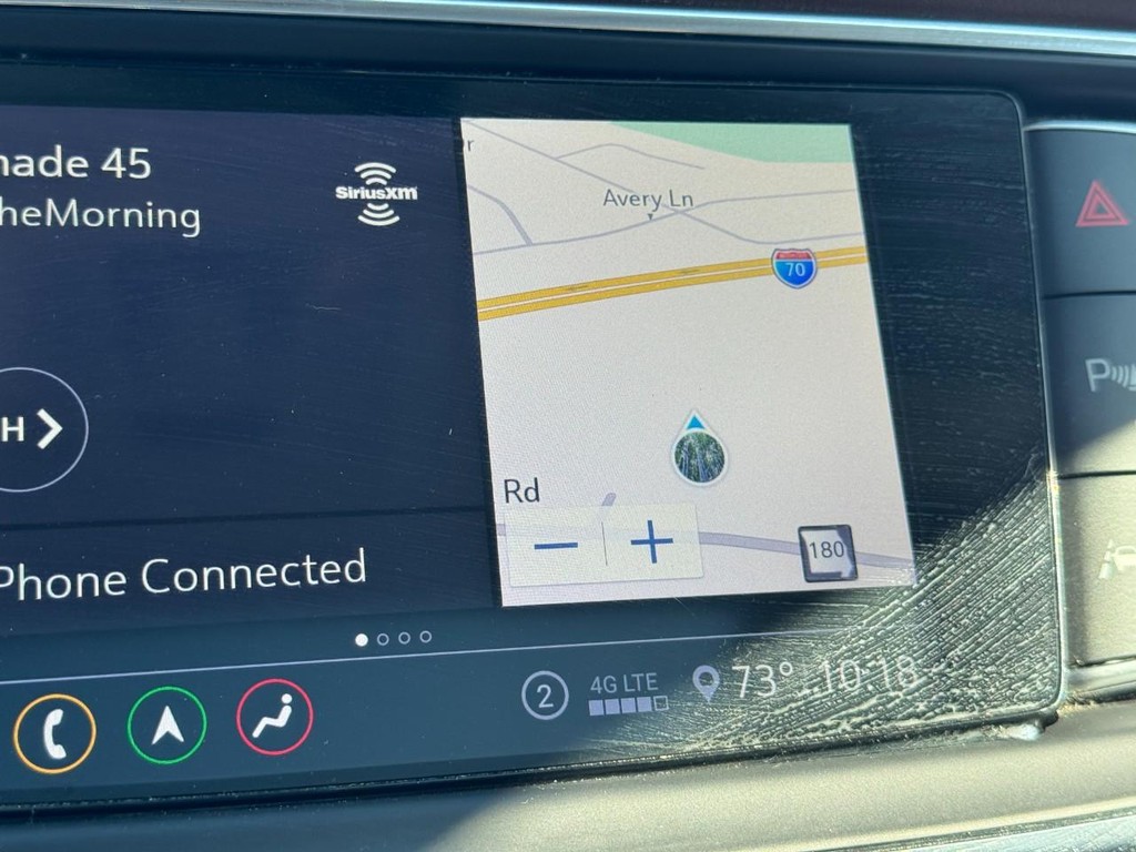 Buick Enclave Vehicle Full-screen Gallery Image 23