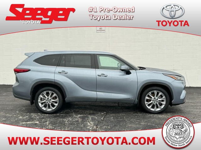 2021 Toyota Highlander Hybrid AWD (Natl) at Seeger Toyota in St. Louis MO