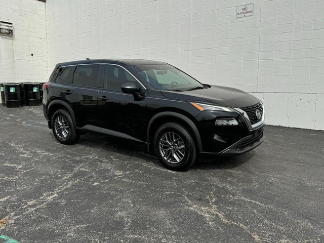 Used 2021 Nissan Rogue S with VIN 5N1AT3AB1MC842665 for sale in Saint Louis, MO