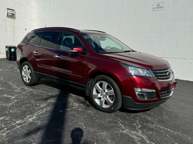 Used 2017 Chevrolet Traverse Premier with VIN 1GNKVJKD5HJ344999 for sale in Saint Louis, MO