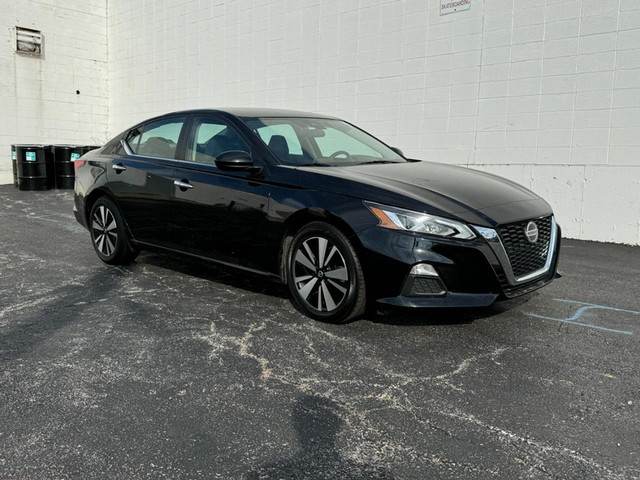 Used 2022 Nissan Altima SV with VIN 1N4BL4DV4NN338787 for sale in Saint Louis, MO