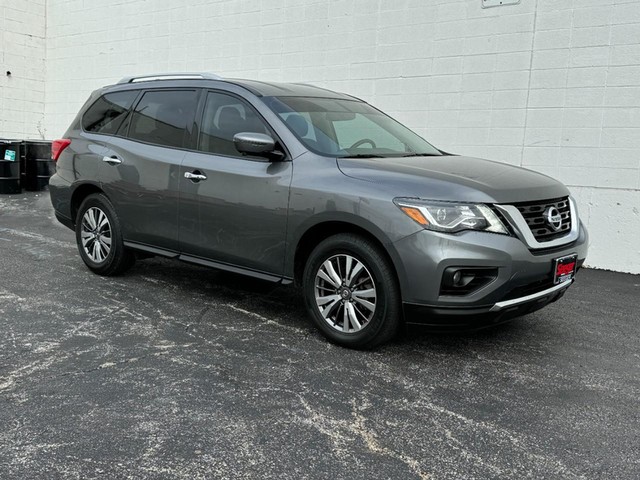 Used 2019 Nissan Pathfinder SL with VIN 5N1DR2MM5KC620632 for sale in Saint Louis, MO