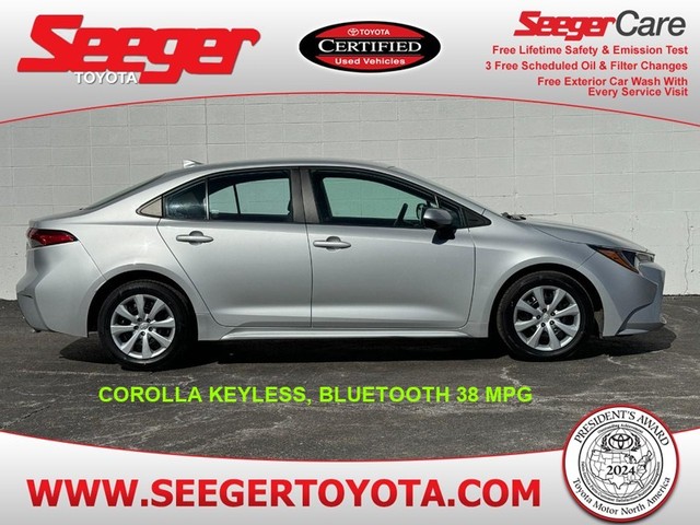 2022 Toyota Corolla LE at Seeger Toyota in St. Louis MO