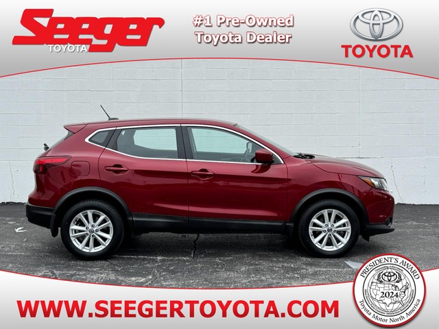 2019 Nissan Rogue Sport S at Seeger Toyota in St. Louis MO