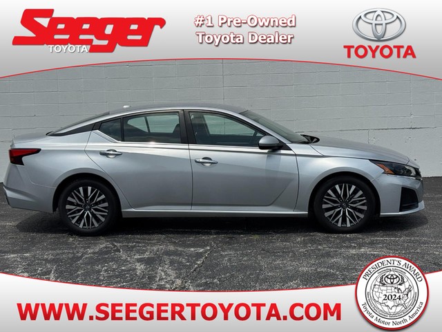 St. Louis MO 2023 Nissan Altima more details - nissan altima