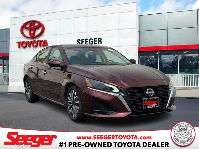 St. Louis MO 2023 Nissan Altima more details - nissan altima