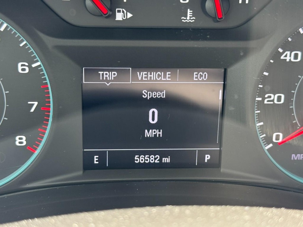 Chevrolet Malibu Vehicle Full-screen Gallery Image 18