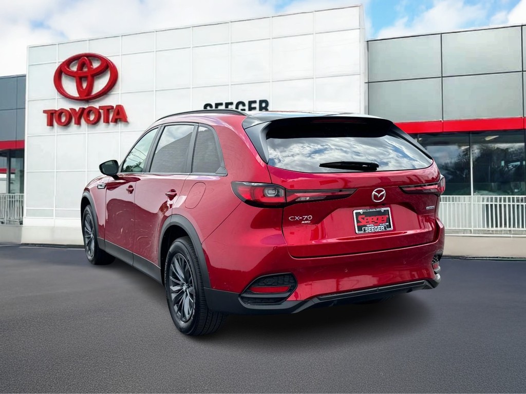 Mazda CX-70 Vehicle Full-screen Gallery Image 04