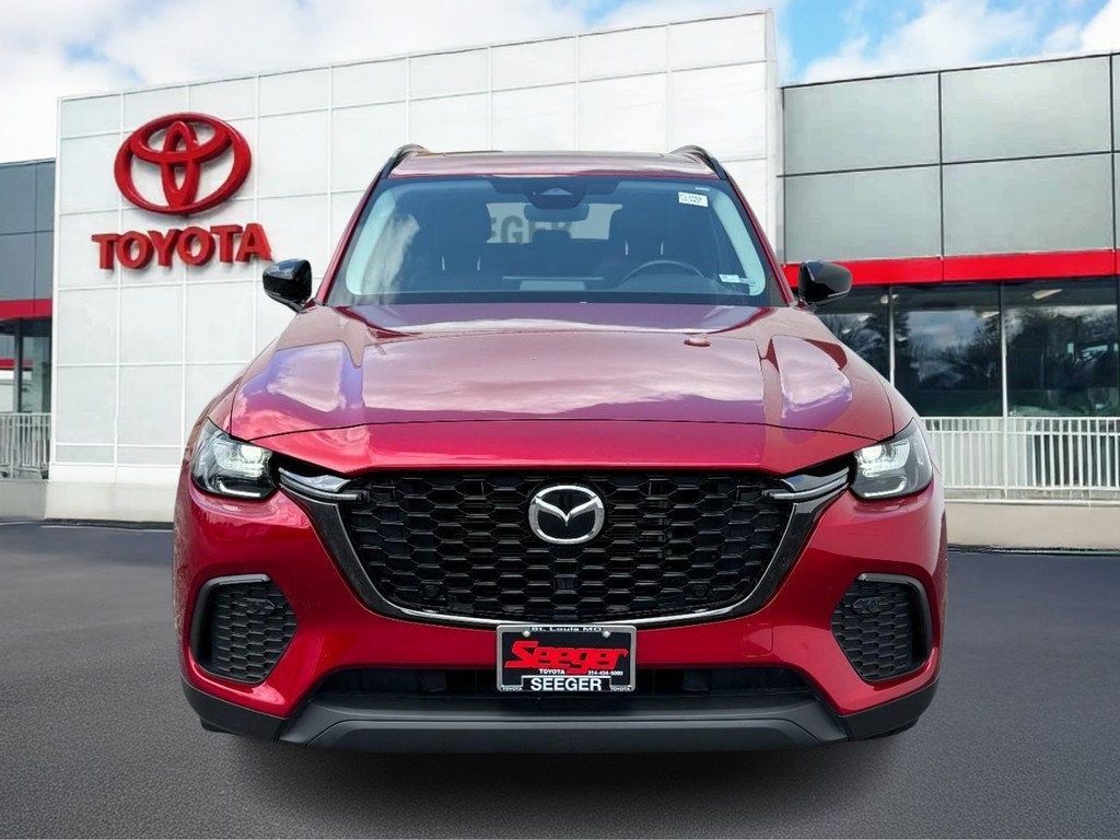 Mazda CX-70 Vehicle Full-screen Gallery Image 07