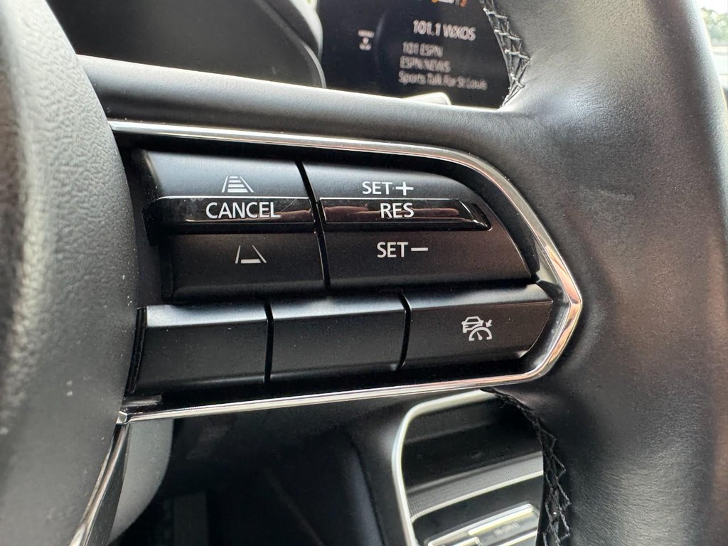 Mazda CX-70 Vehicle Full-screen Gallery Image 17