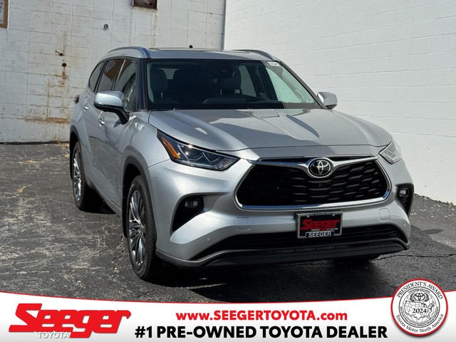 St. Louis MO 2023 Toyota Highlander more details - toyota highlander