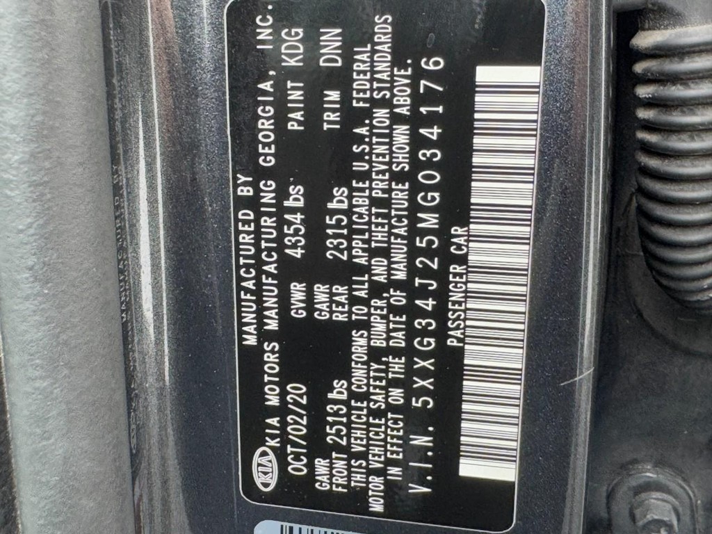 Kia K5 Vehicle Full-screen Gallery Image 27