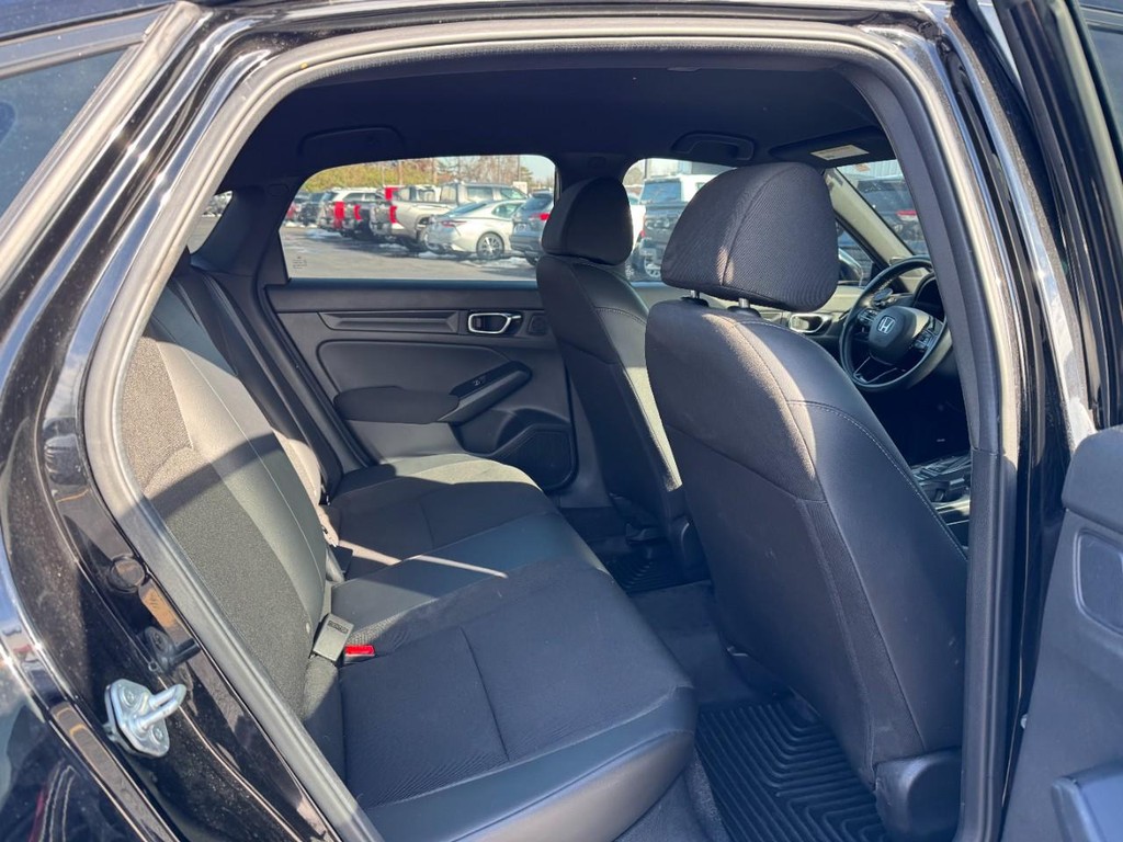 Honda Civic Sedan Vehicle Full-screen Gallery Image 10