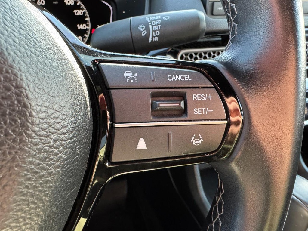 Honda Civic Sedan Vehicle Full-screen Gallery Image 17