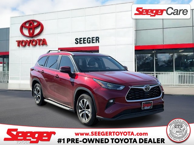 St. Louis MO 2023 Toyota Highlander more details - toyota highlander