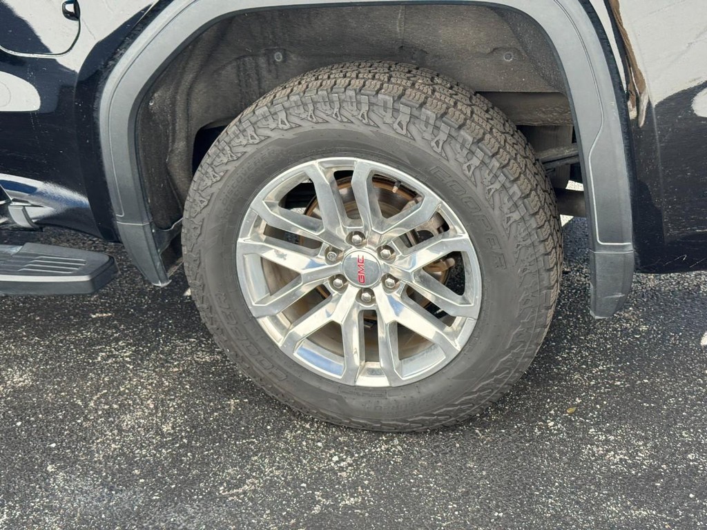 GMC Sierra 1500 Vehicle Full-screen Gallery Image 05