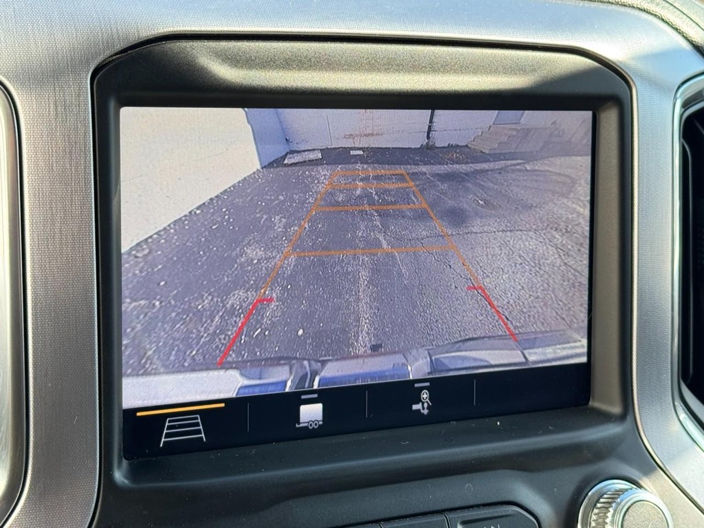 GMC Sierra 1500 Vehicle Full-screen Gallery Image 22