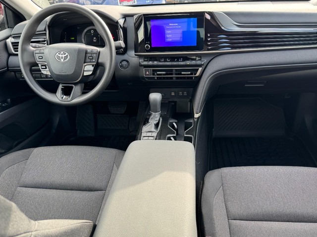 2026 Toyota Camry LE - Photo 7