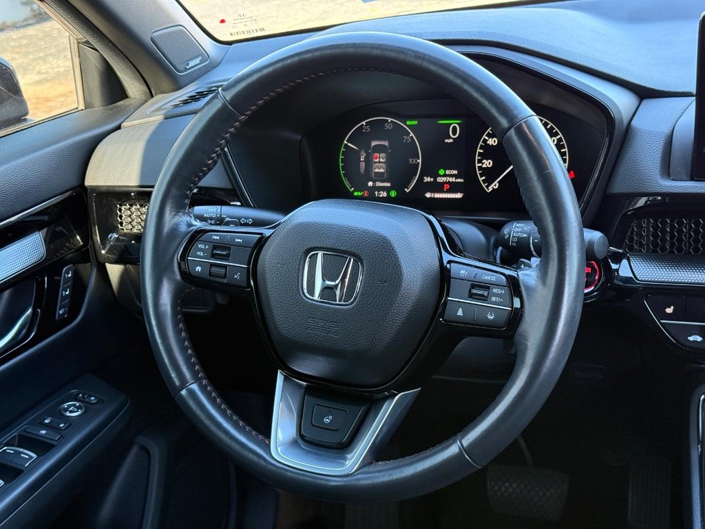 Honda CR-V Hybrid Vehicle Full-screen Gallery Image 12