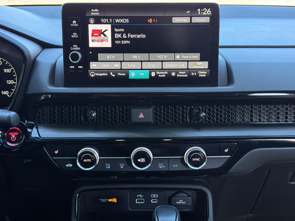 Honda CR-V Hybrid Vehicle Full-screen Gallery Image 13