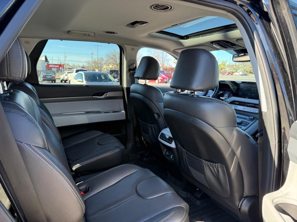 Hyundai Palisade Vehicle Full-screen Gallery Image 10