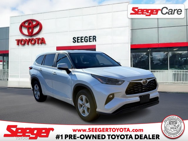 St. Louis MO 2023 Toyota Highlander more details - toyota highlander