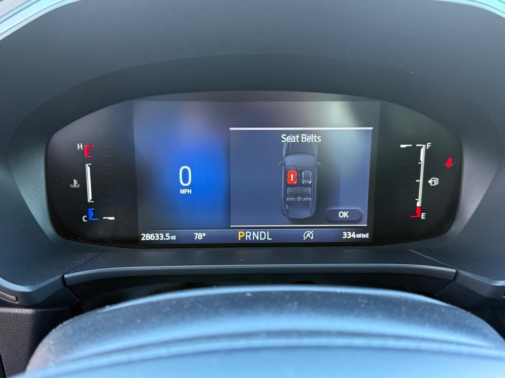 Ford Escape Vehicle Full-screen Gallery Image 19