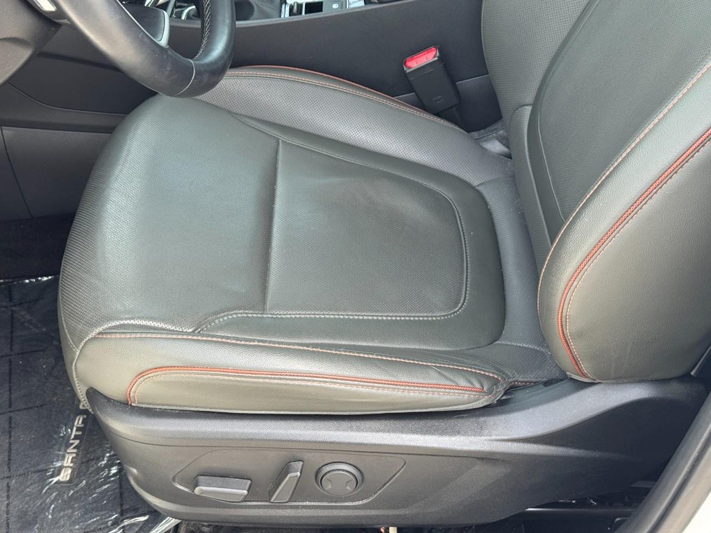 Hyundai Santa Cruz Vehicle Full-screen Gallery Image 16