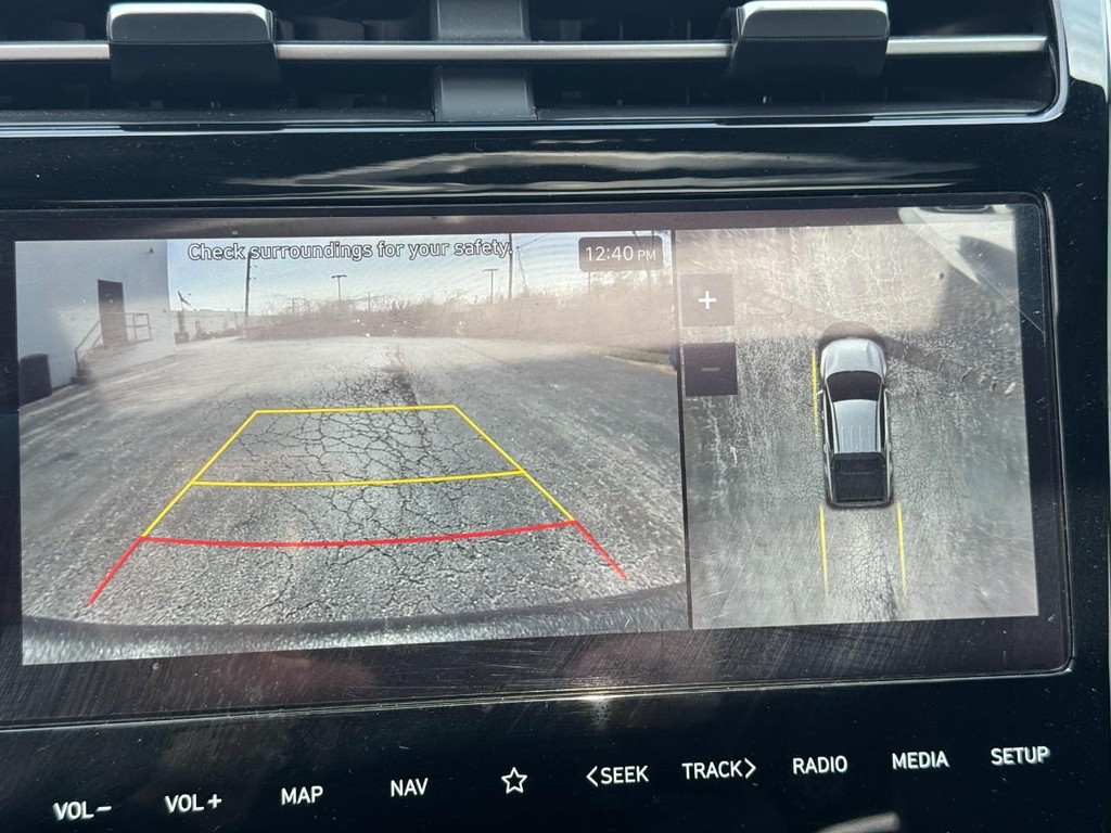 Hyundai Santa Cruz Vehicle Full-screen Gallery Image 21