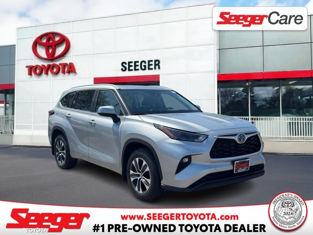 St. Louis MO 2024 Toyota Highlander more details - toyota highlander