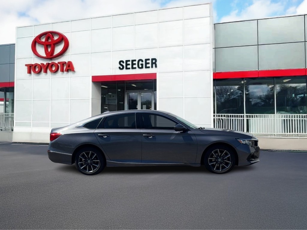 Honda Accord Sedan Vehicle Full-screen Gallery Image 02