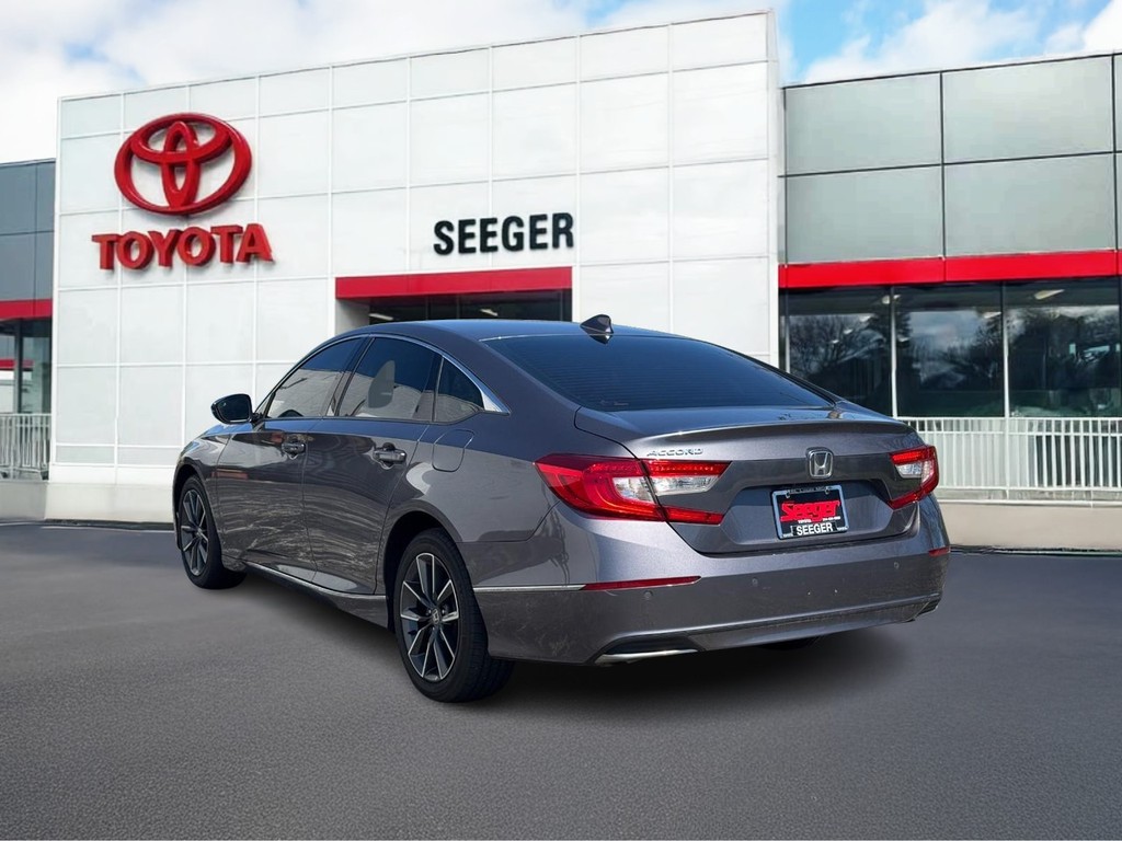 Honda Accord Sedan Vehicle Full-screen Gallery Image 06