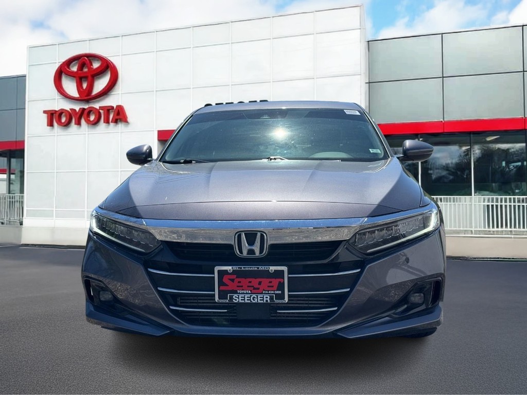 Honda Accord Sedan Vehicle Full-screen Gallery Image 09