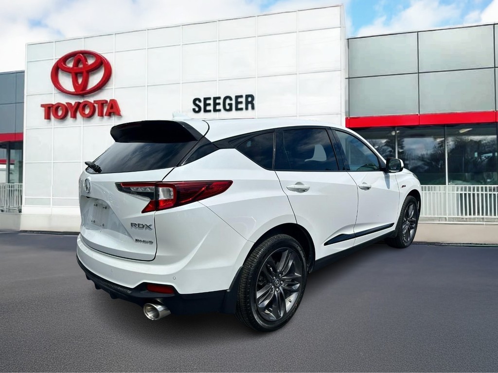 Acura RDX Vehicle Full-screen Gallery Image 03