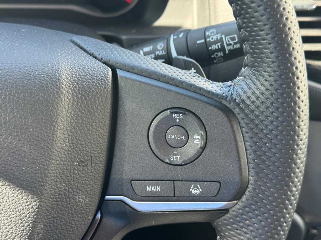 Honda Passport Vehicle Full-screen Gallery Image 19