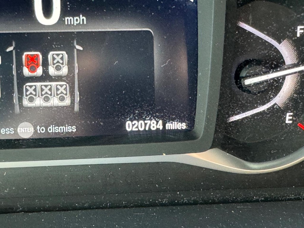 Honda Passport Vehicle Full-screen Gallery Image 21