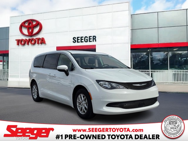St. Louis MO 2023 Chrysler Voyager more details - chrysler voyager