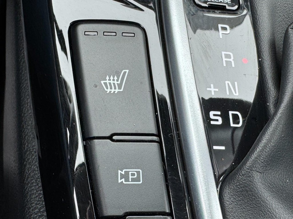 Kia Seltos Vehicle Full-screen Gallery Image 20